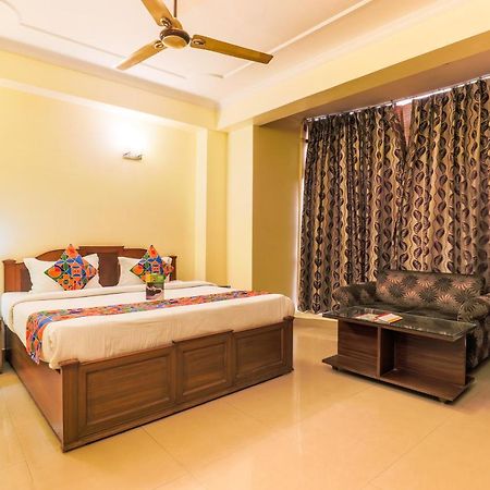 Fabhotel Kashish Residency Sector 26 Нойда Екстер'єр фото