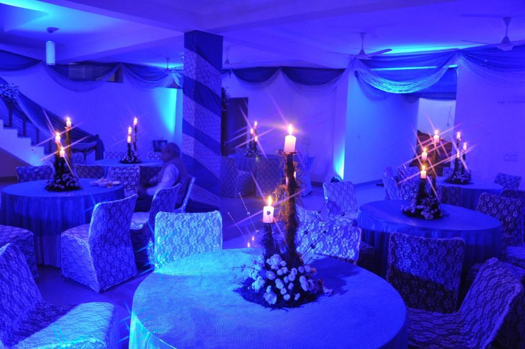 Fabhotel Kashish Residency Sector 26 Нойда Екстер'єр фото