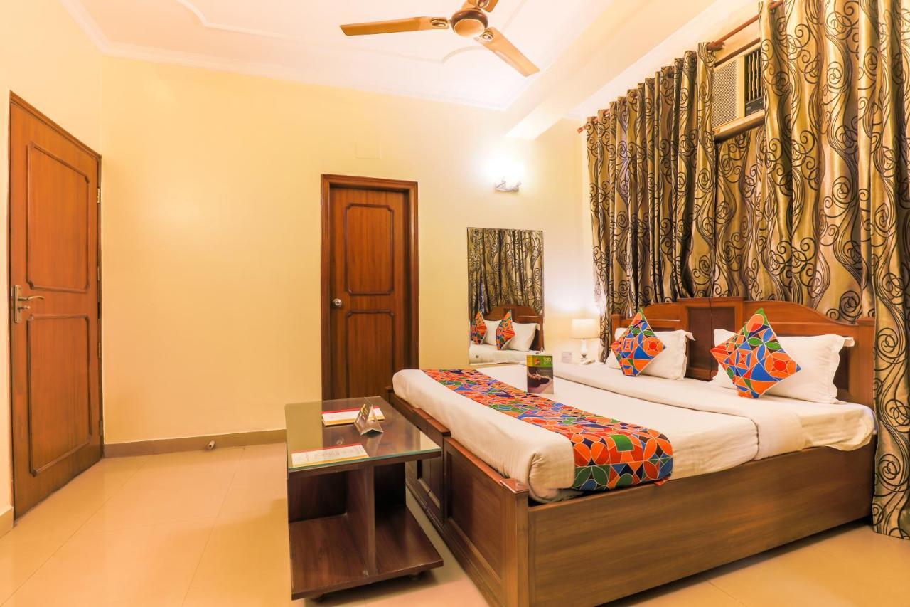 Fabhotel Kashish Residency Sector 26 Нойда Екстер'єр фото