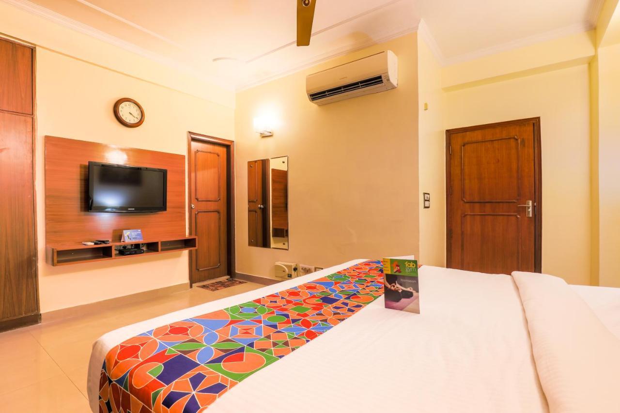 Fabhotel Kashish Residency Sector 26 Нойда Екстер'єр фото